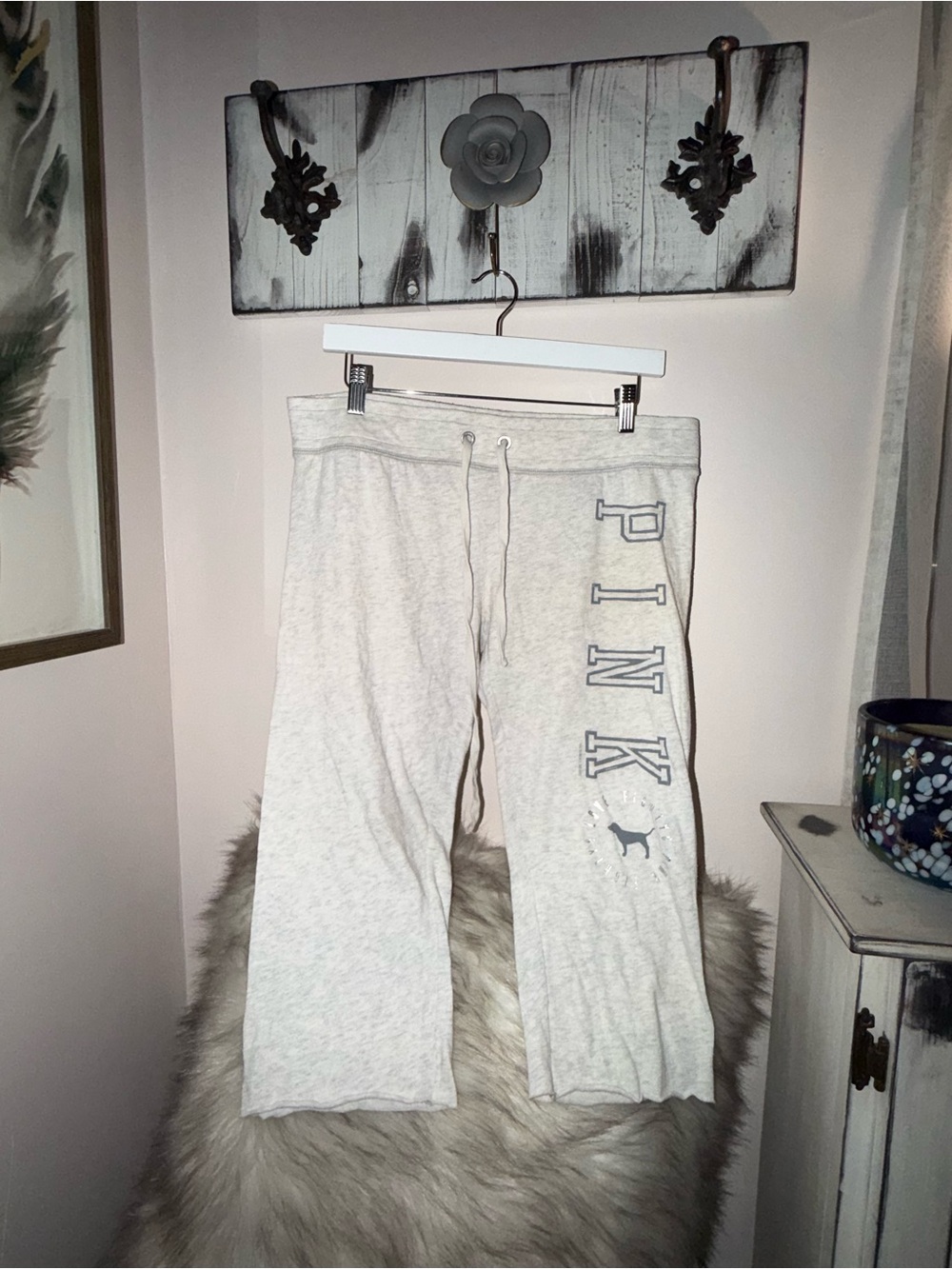 RARE Victoria’s Secret Pink 2013 Capri